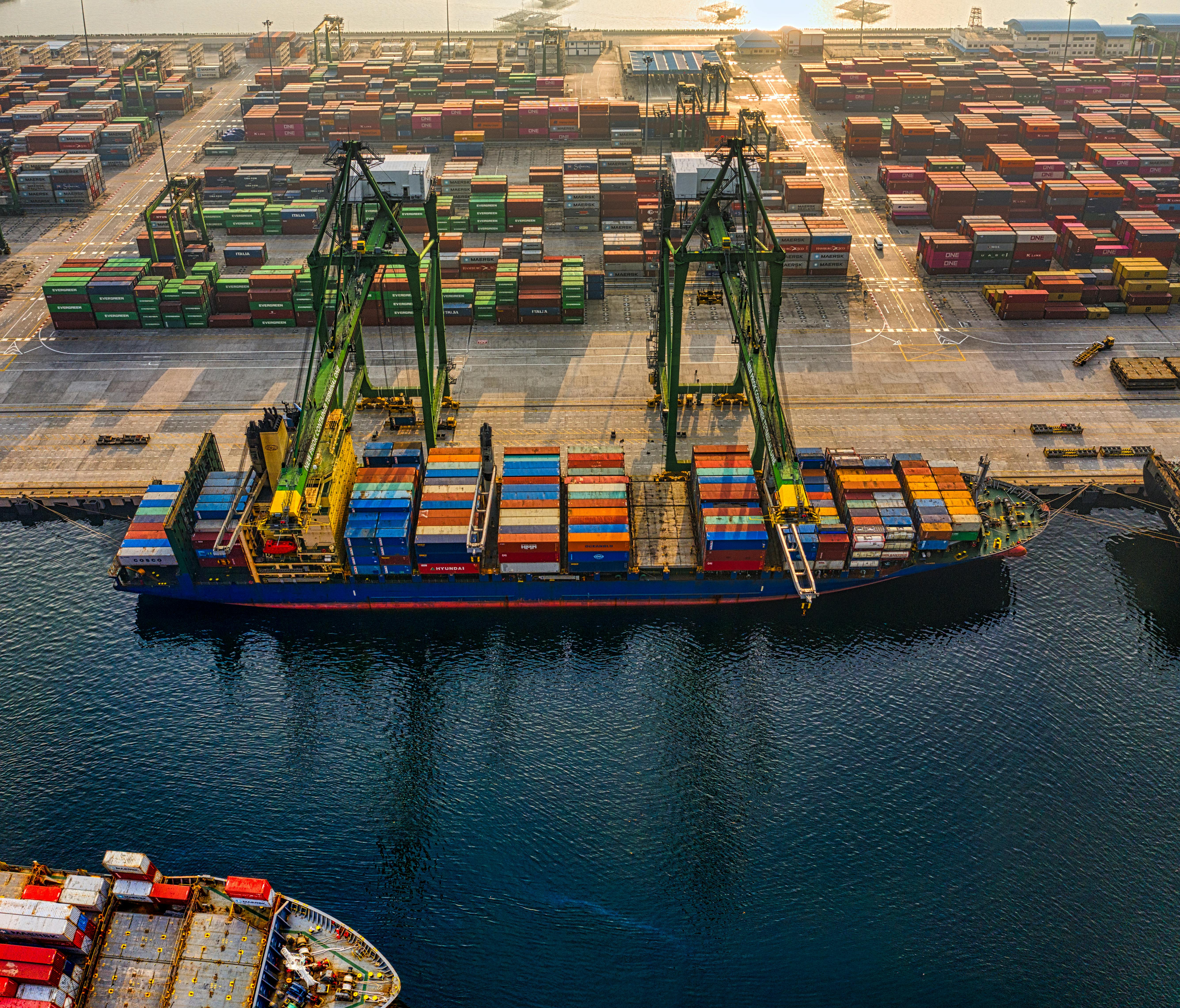 Modern logistics